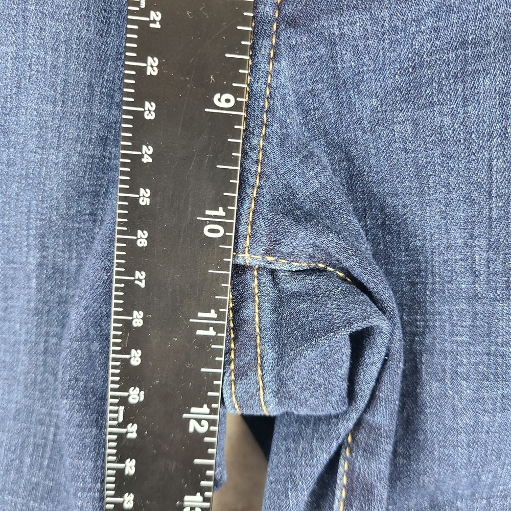 Levi's Jeans Womens 14 32x28 Blue Classic Straight‎ Leg Dark Wash Denim - Picture 5 of 14